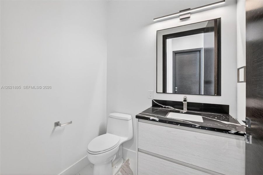 Furnished interior view inside a new home in , Pompano Beach (Image 11).