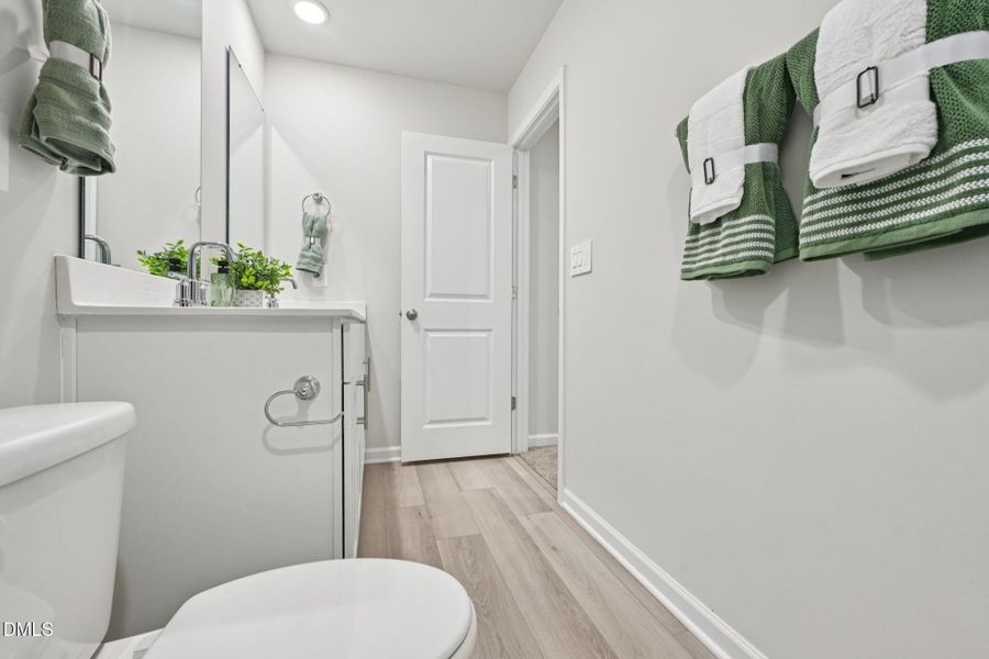 28-web-or-mls-Raleigh - River Glen - 74