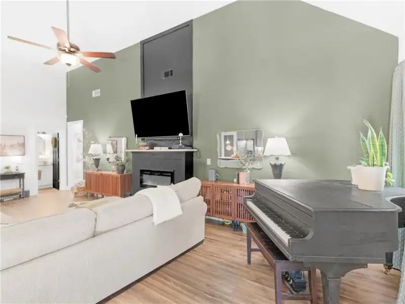 Furnished interior view inside a new home in , Monticello (Image 39).