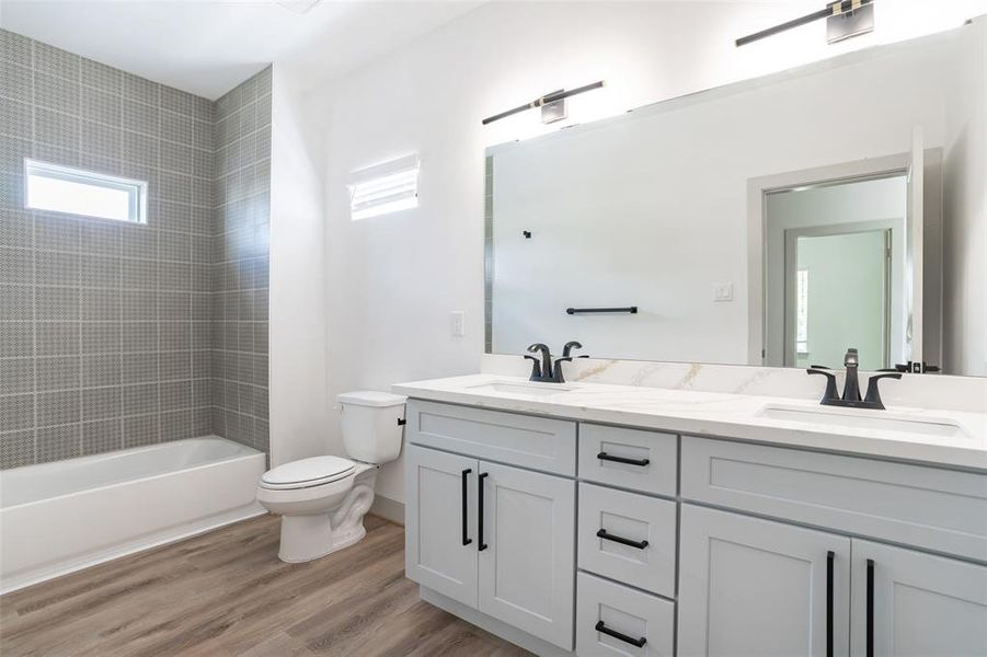 Furnished interior view inside a new home in Avenue Park, Houston (Image 6). Furnished interior view inside a new home in Avenue Park, Houston (Image 6).