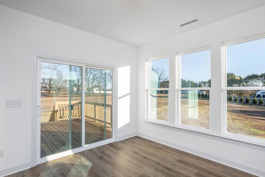 Spacious, unfurnished interior of a new home in Berea Farms, Four Oaks (Image 24).