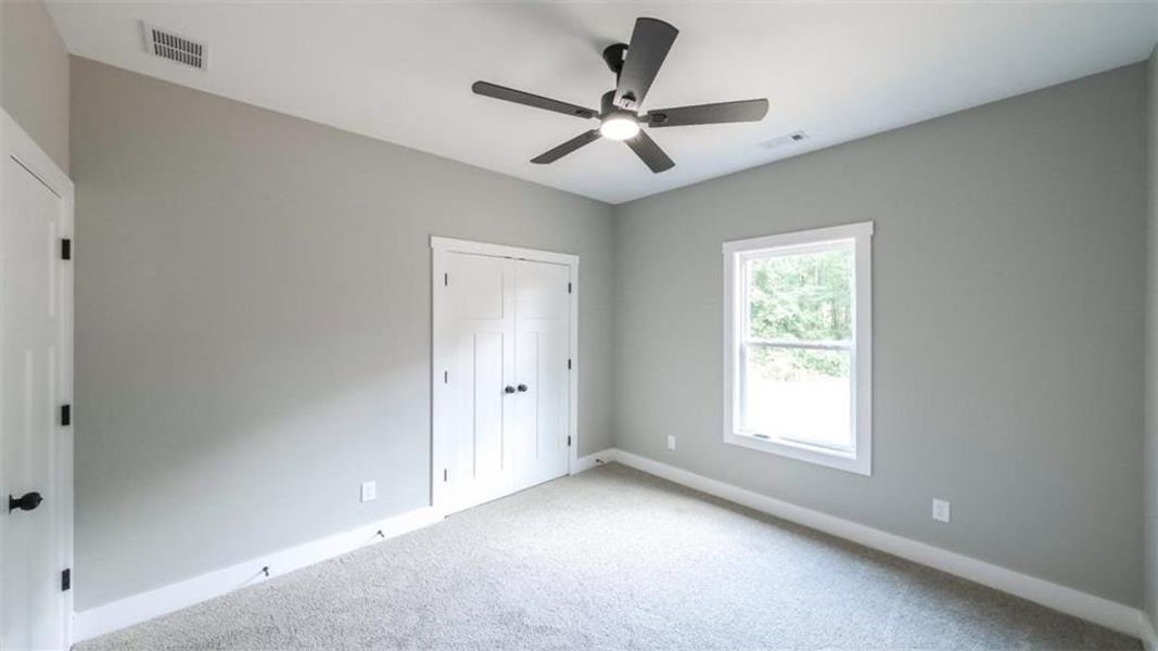 Spacious, unfurnished interior of a new home in , Bremen (Image 18).