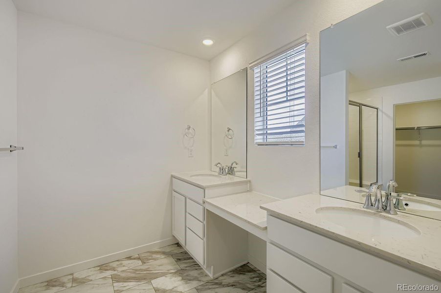 Furnished interior view inside a new home in Ledge Rock: The Monarch Collection, Johnstown (Image 5).