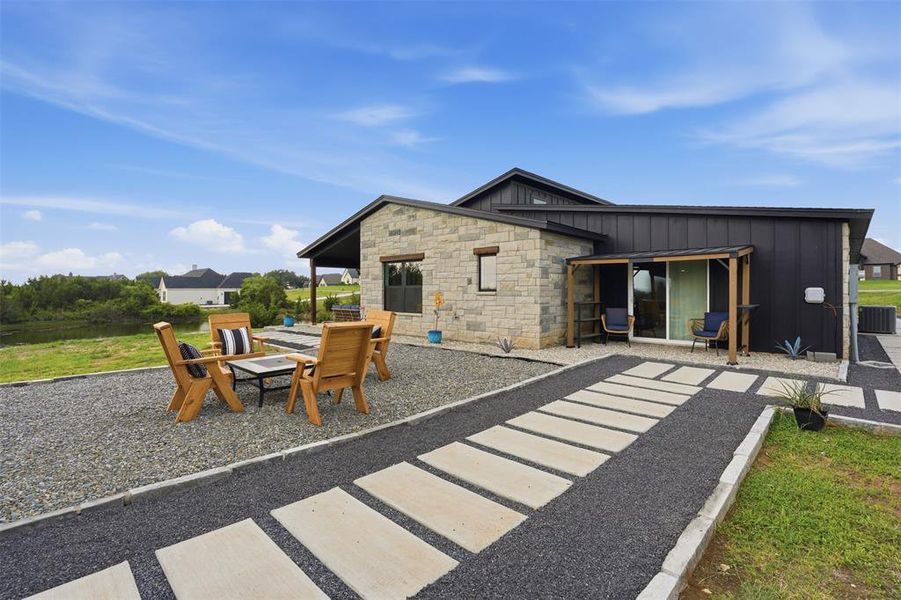 Community amenities in , Granbury (Image 35).