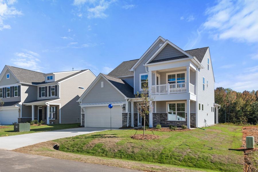 Image 46 of a home in Monterra.