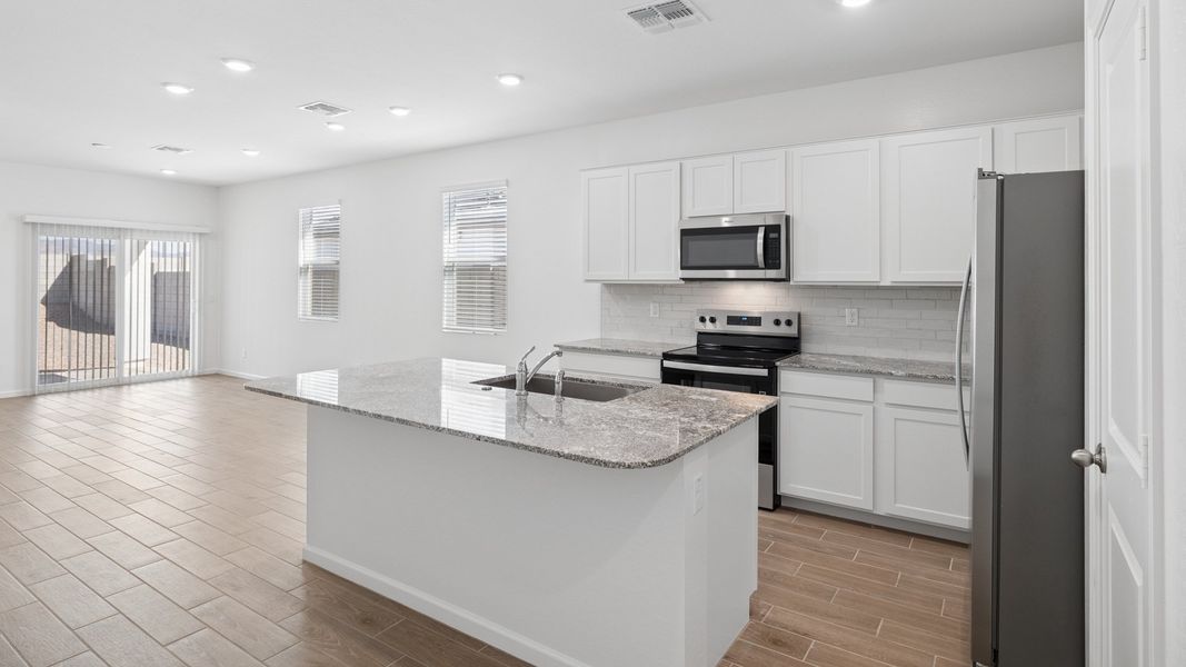 Furnished interior view inside a new home in Copper Falls, Buckeye (Image 5).