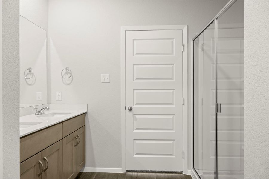 Furnished interior view inside a new home in Cloverleaf, Austin (Image 11).