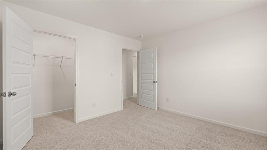 Spacious, unfurnished interior of a new home in , Loganville (Image 34).