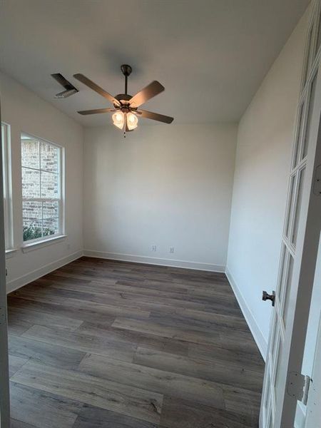 Spacious, unfurnished interior of a new home in Grayson Ridge, Van Alstyne (Image 7).
