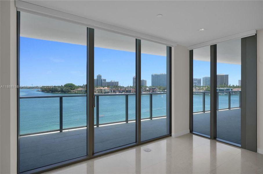 Image 33 of a home in . Image 33 of a home in .