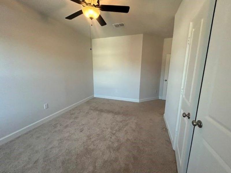 Spacious, unfurnished interior of a new home in , Missouri City (Image 15).