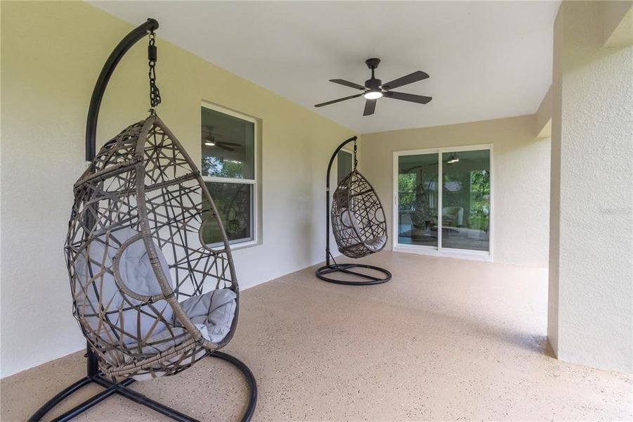 Exterior details and patio area of a home in , Spring Hill (Image 34).