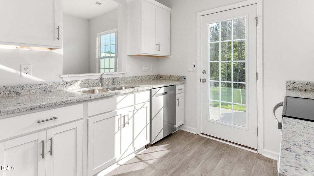 5194 Henley Ridge Drive-10