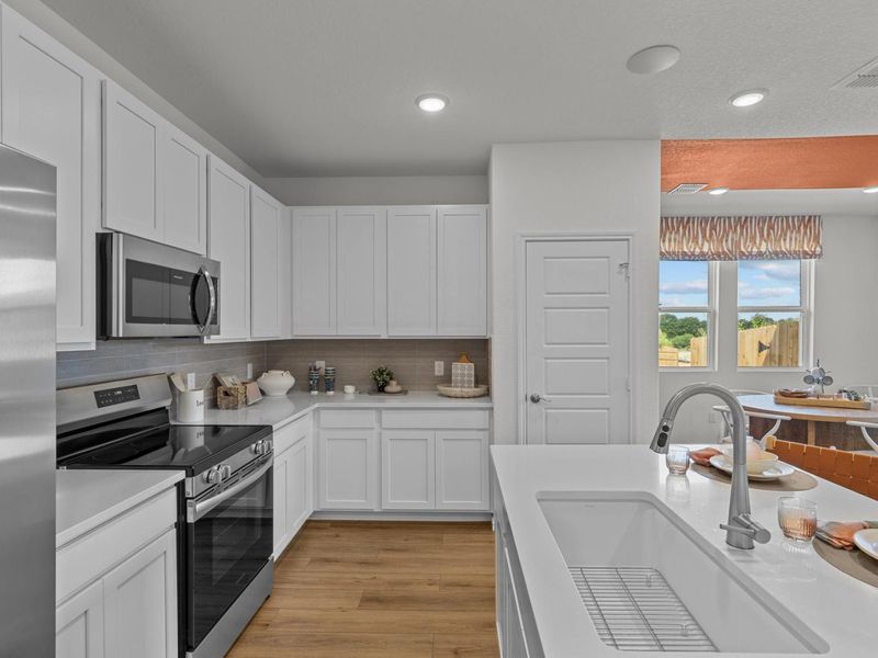 Representative furnished interior of a home built from the The Daphne I by Davidson Homes LLC in Royal Crest, San Antonio (Image 6). Representative furnished interior of a home built from the The Daphne I by Davidson Homes LLC in Royal Crest, San Antonio (Image 6).