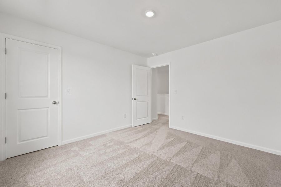 Spacious, unfurnished interior of a new home in Edgefield, Loris (Image 41). Spacious, unfurnished interior of a new home in Edgefield, Loris (Image 41).