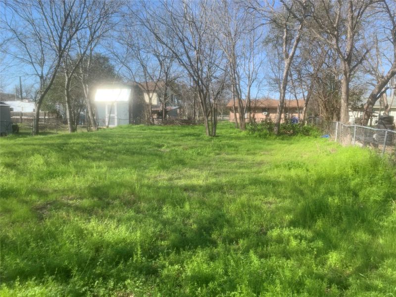 Natural landscape and outdoor views near in Seguin (Image 4). Natural landscape and outdoor views near in Seguin (Image 4).