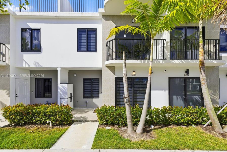 Image 35 of a home in .