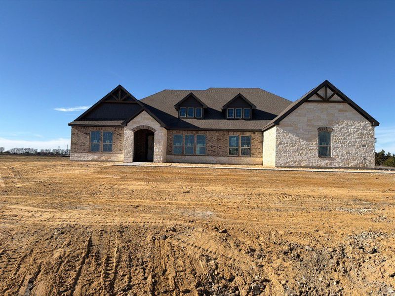 In-progress construction of a new home in Grayson Ridge, Van Alstyne, TX (Image 4).