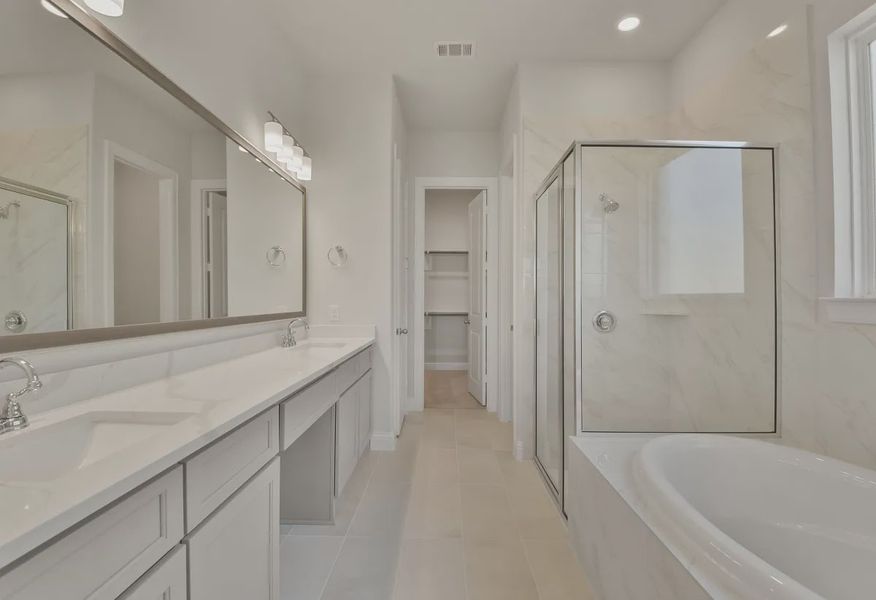 Plan 4117 primary bath - 10 of 16