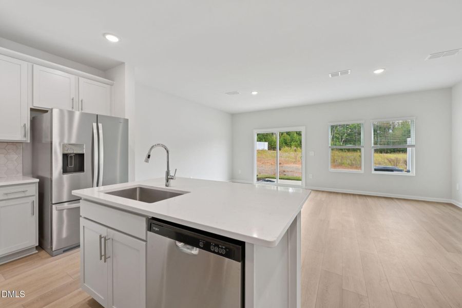 14-web-or-mls-Raleigh - Oakwood Townes - 14-web-or-mls-Raleigh - Oakwood Townes -