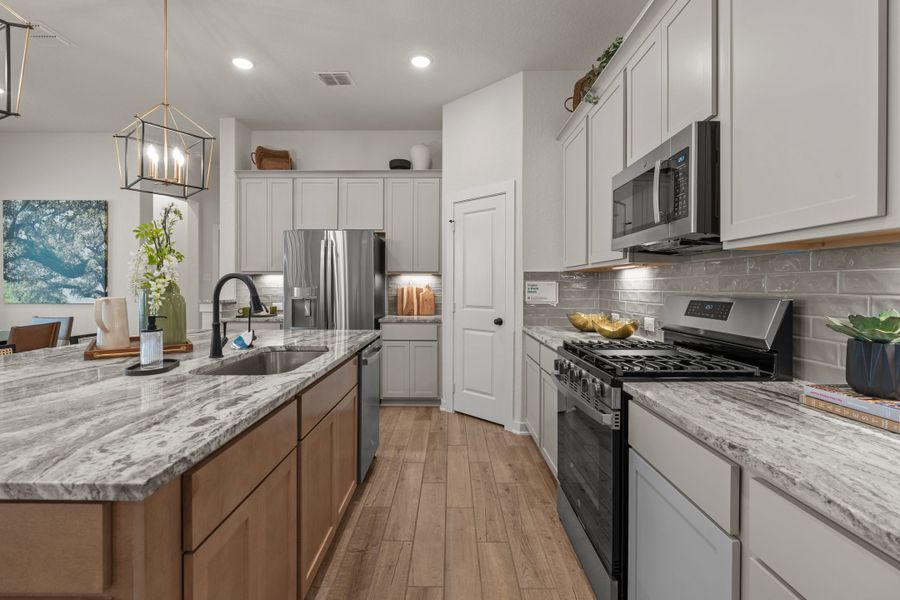 Furnished interior view inside a new home in The Crossvine – Garden Homes, Schertz (Image 15). Furnished interior view inside a new home in The Crossvine – Garden Homes, Schertz (Image 15).