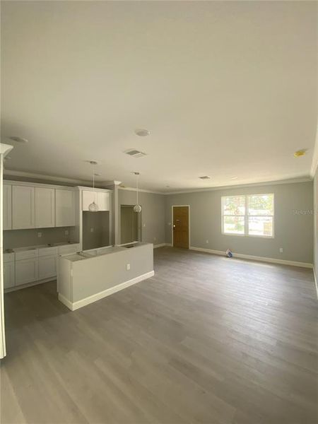 Image 8 of a home in .