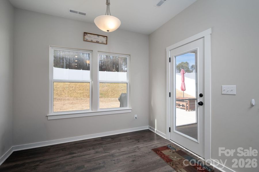 Breakfast Area Breakfast Area