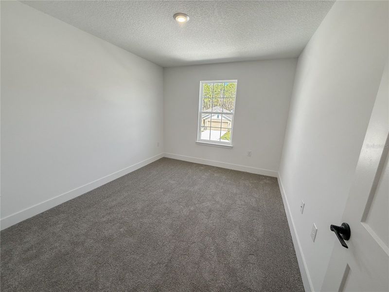 Spacious, unfurnished interior of a new home in Arbor Park, Leesburg (Image 12).