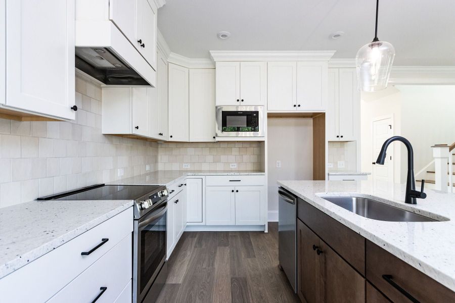 Representative furnished interior of a home built from the Essington Craftsman Foursquare by Homes by Dickerson in The View, Durham (Image 6).