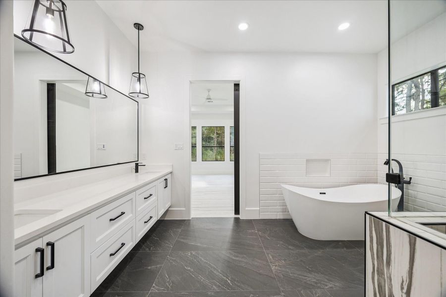 Furnished interior view inside a new home in , Waller (Image 15).