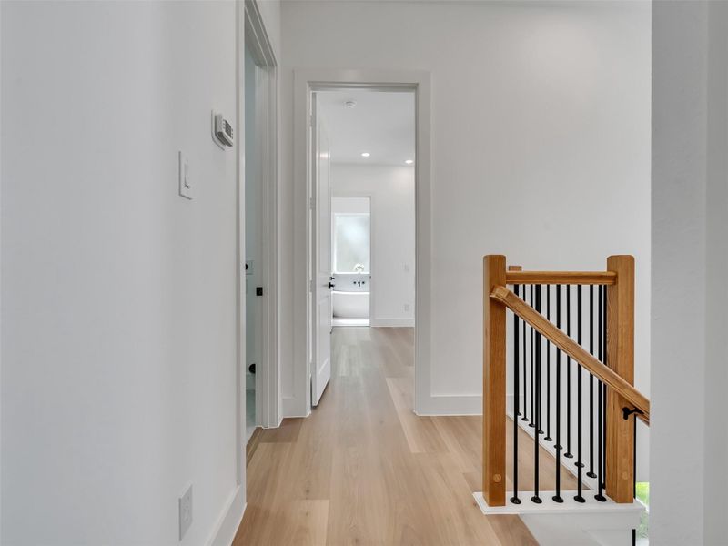 Spacious, unfurnished interior of a new home in , Houston (Image 41).