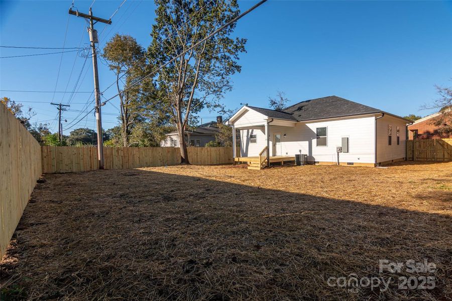 Image 27 of a home in . Image 27 of a home in .