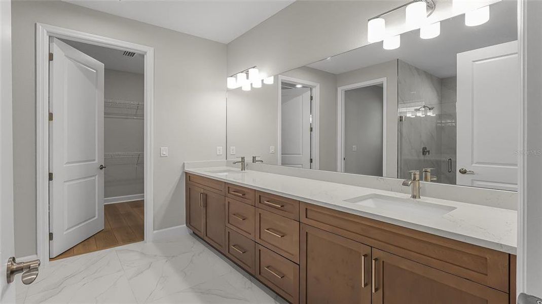 Furnished interior view inside a new home in Cresswind at Lake Harris, Tavares (Image 16).