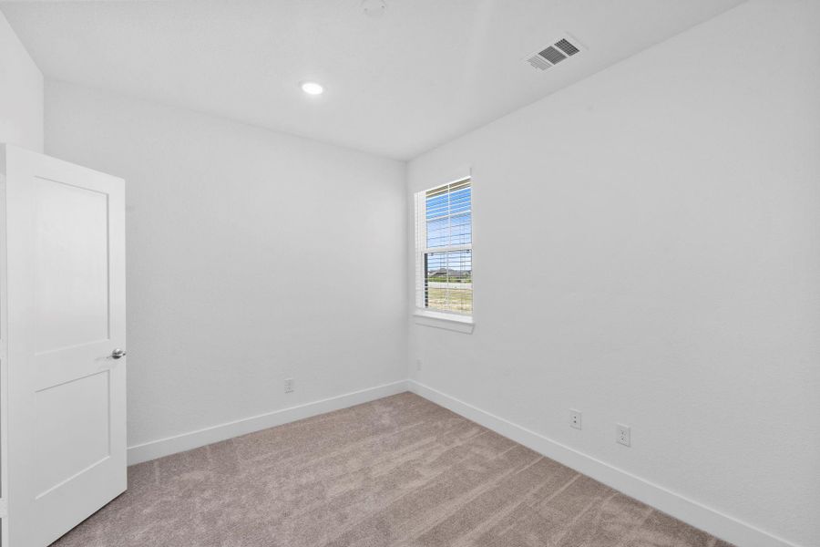 Spacious, unfurnished interior of a new home in Bridgeland, Cypress (Image 21).