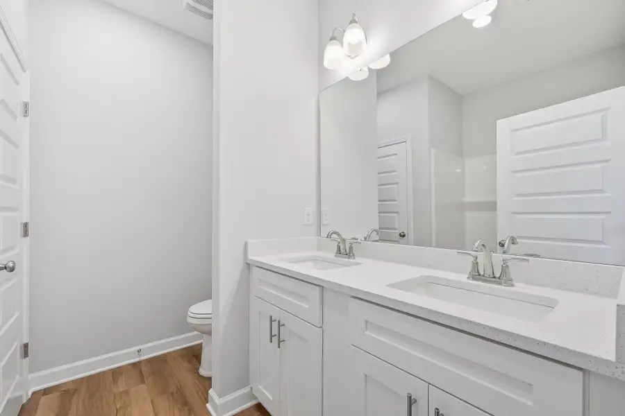 Furnished interior view inside a new home in McCarthy Estates, Defuniak Springs (Image 8). Furnished interior view inside a new home in McCarthy Estates, Defuniak Springs (Image 8).