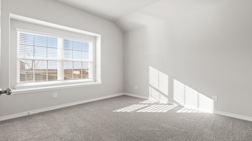 Secondary bedroom