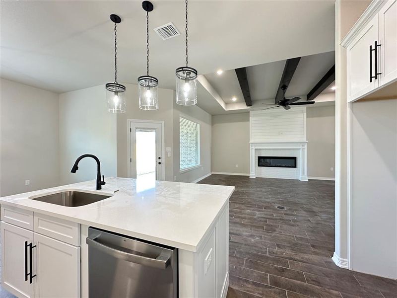 Furnished interior view inside a new home in , Lorena (Image 6).