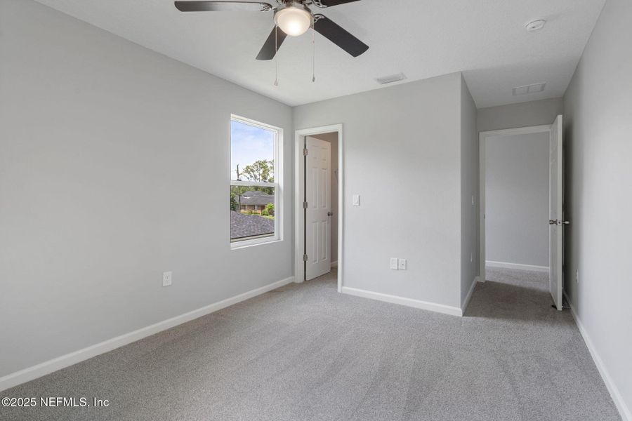 Spacious, unfurnished interior of a new home in , Fleming Island (Image 28).