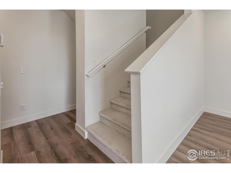 Spacious, unfurnished interior of a new home in , Timnath (Image 28).