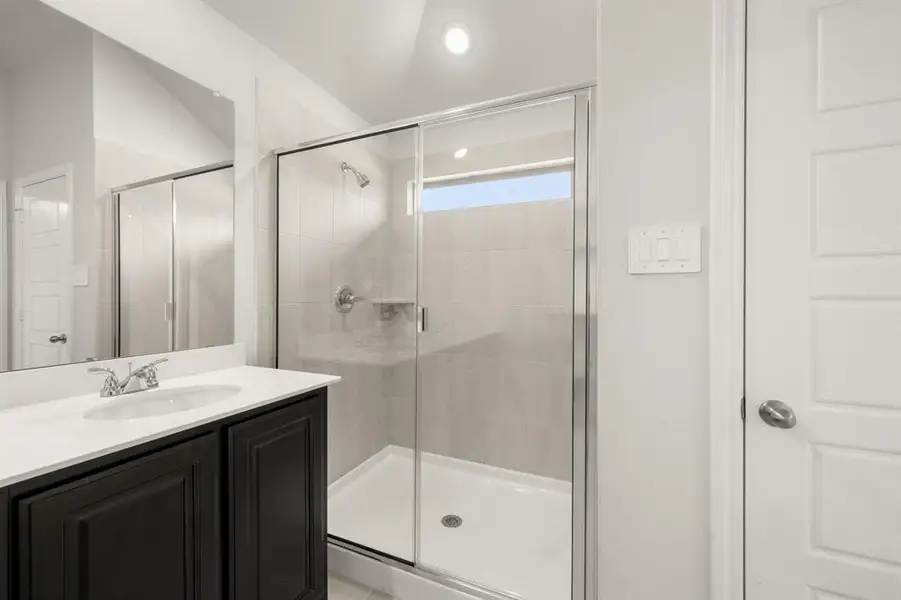 805 Stone Eagle- Primary Suite-5