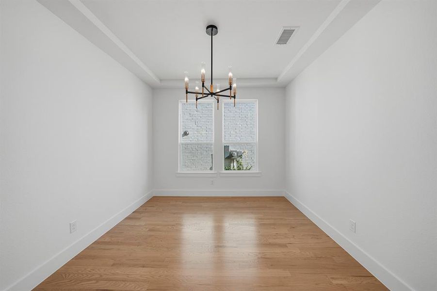 Spacious, unfurnished interior of a new home in Brookhollow West, Prosper (Image 19). Spacious, unfurnished interior of a new home in Brookhollow West, Prosper (Image 19).