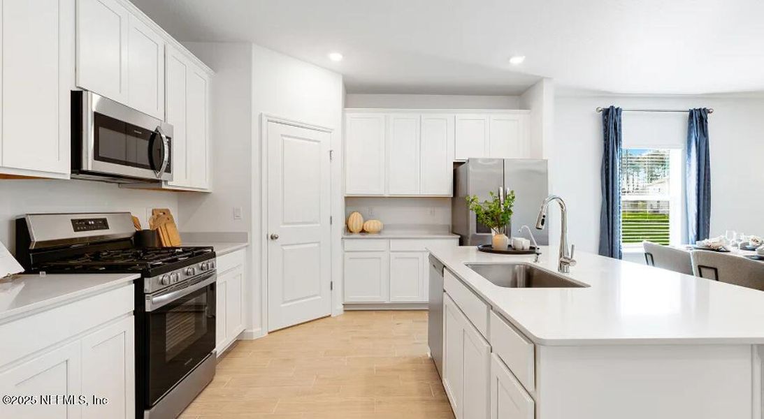 Furnished interior view inside a new home in Shearwater: Shearwater - Single Family, St. Augustine (Image 13).
