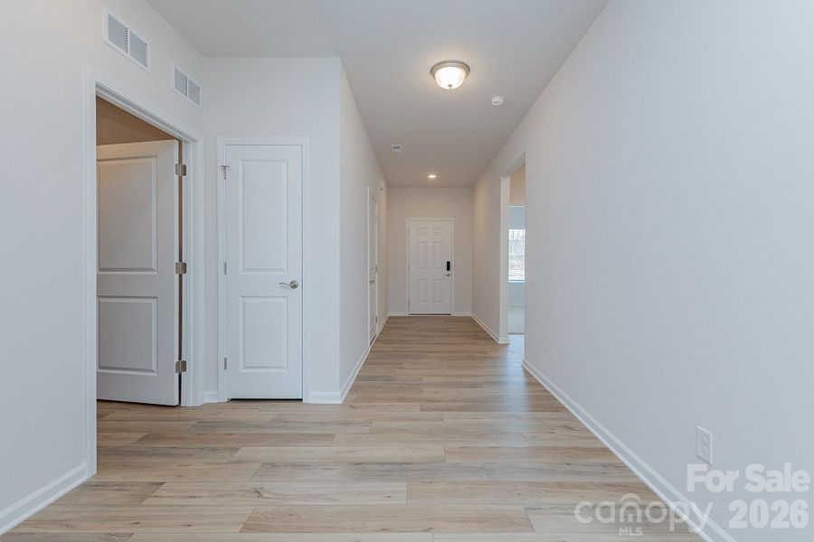 Spacious, unfurnished interior of a new home in Pine Bluff, Midland (Image 22). Spacious, unfurnished interior of a new home in Pine Bluff, Midland (Image 22).