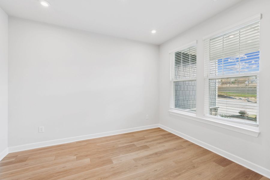 Representative unfurnished interior of a home built from the Aspen Creek by Tri Pointe Homes in Altis At Serenity, Fuquay Varina (Image 23).