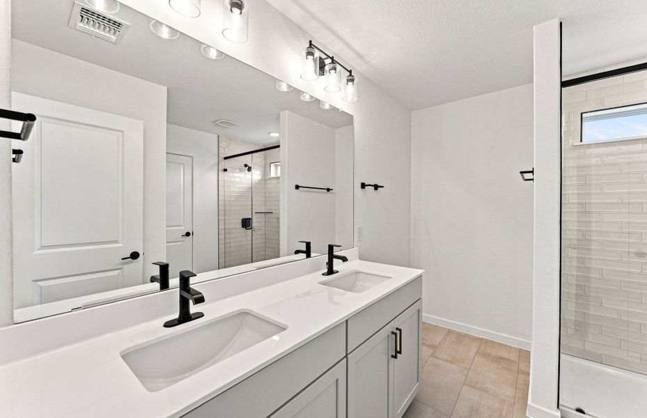 Furnished interior view inside a new home in Santa Rita Ranch, Liberty Hill (Image 10).
