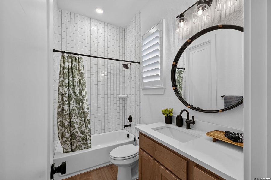 Furnished interior view inside a new home in Veramendi, New Braunfels (Image 34).
