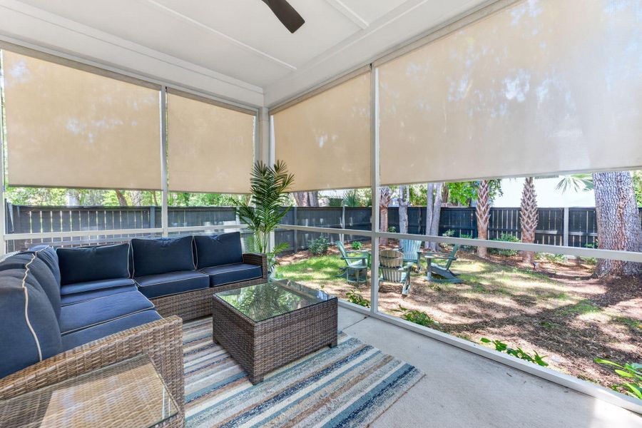 Exterior details and patio area of a home in Fiddler Cove, Mount Pleasant (Image 29).