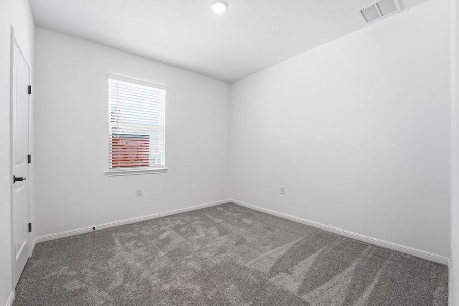 Spacious, unfurnished interior of a new home in Lisso, Pflugerville (Image 22).