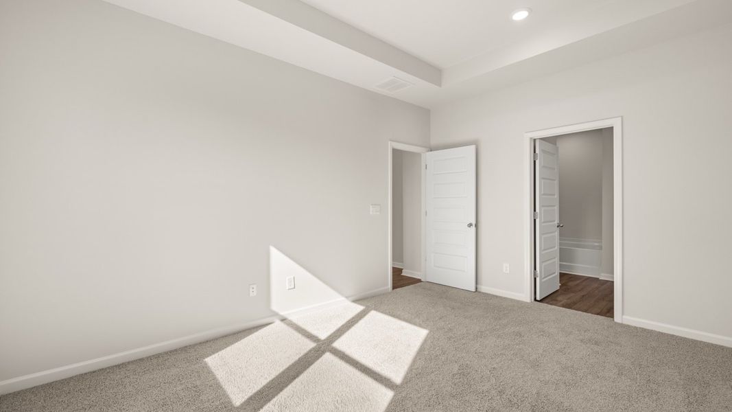 Spacious, unfurnished interior of a new home in Champion's Run, Lithonia (Image 24).