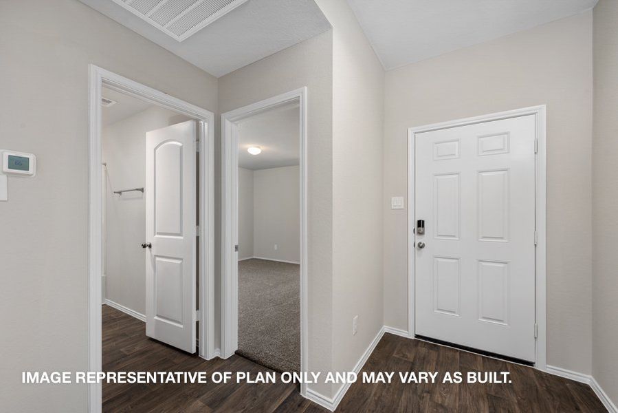 Representative unfurnished interior of a home built from the Texas Cali by D.R. Horton in Harrington Trails at The Canopies, New Caney (Image 16). Representative unfurnished interior of a home built from the Texas Cali by D.R. Horton in Harrington Trails at The Canopies, New Caney (Image 16).